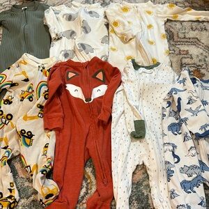 Bundle of 7 footie pajamas. 5 from old navy, one cloud island & one wonder nat